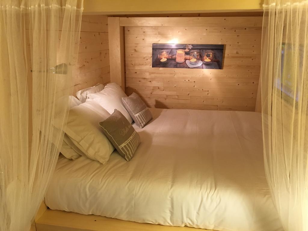Relais Mont Jura Adults Only Bed & Breakfast Lelex Exterior photo